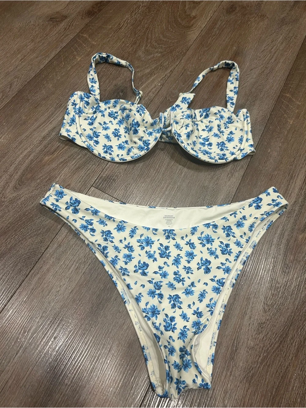 Monday swimwear Blue Floral Underwire Bikini Set